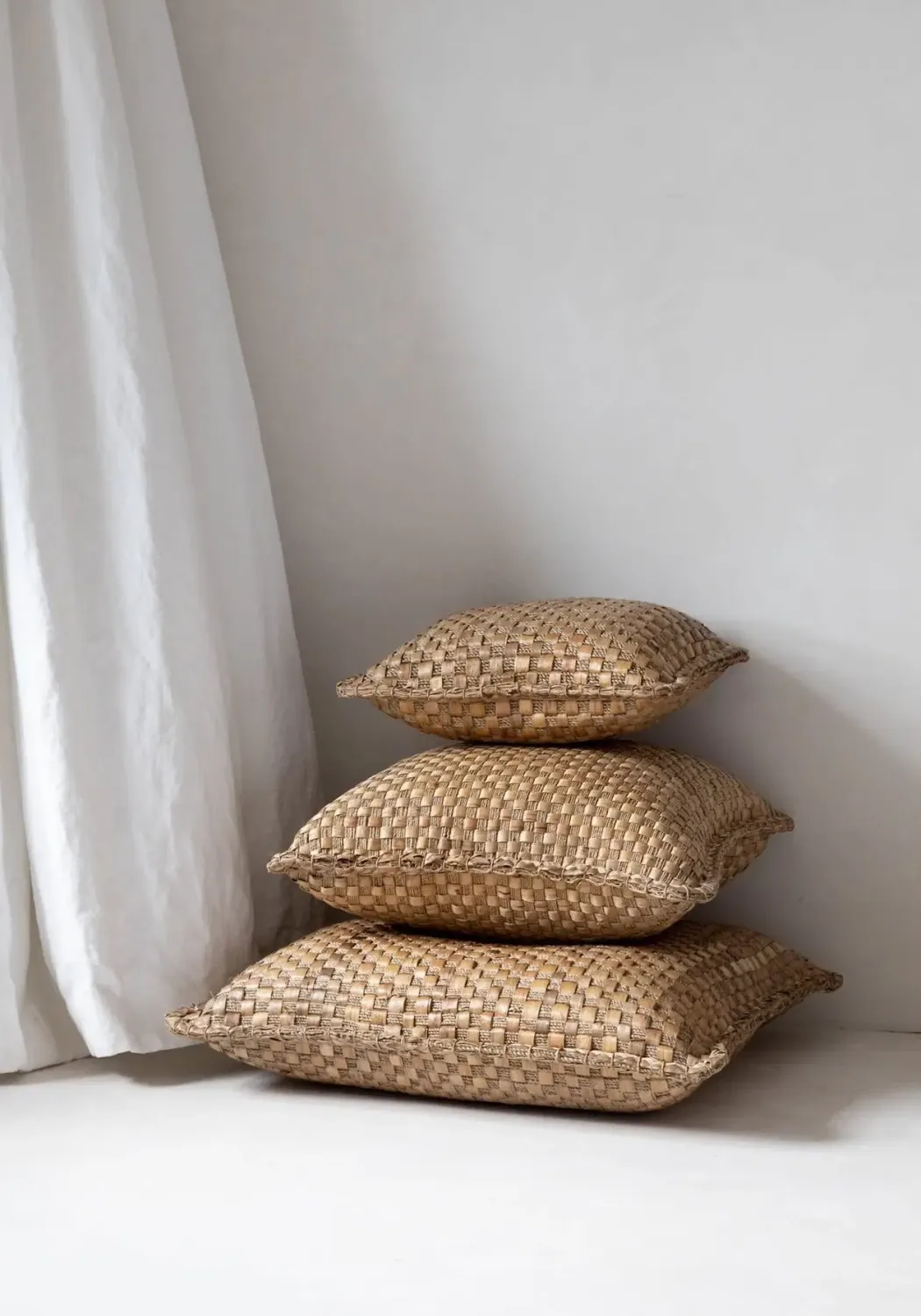 The Hyacinth Cushion - L