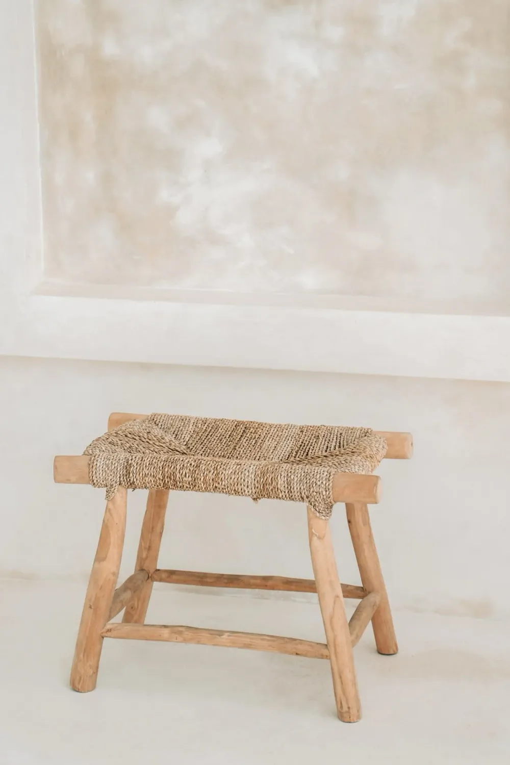 The Porto Seagrass Stool - Natural