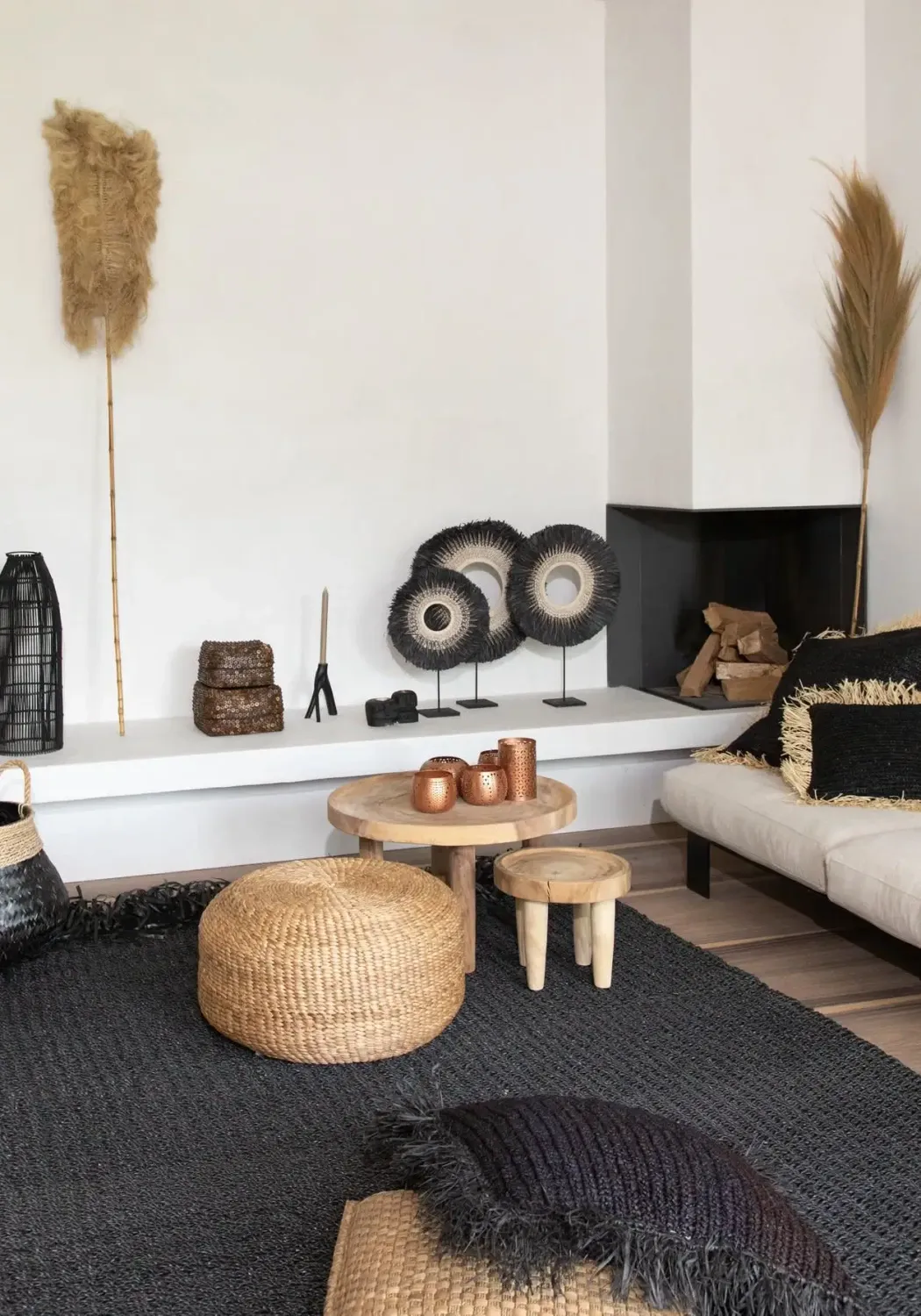 The Nassau Hoop On Stand - Black - L