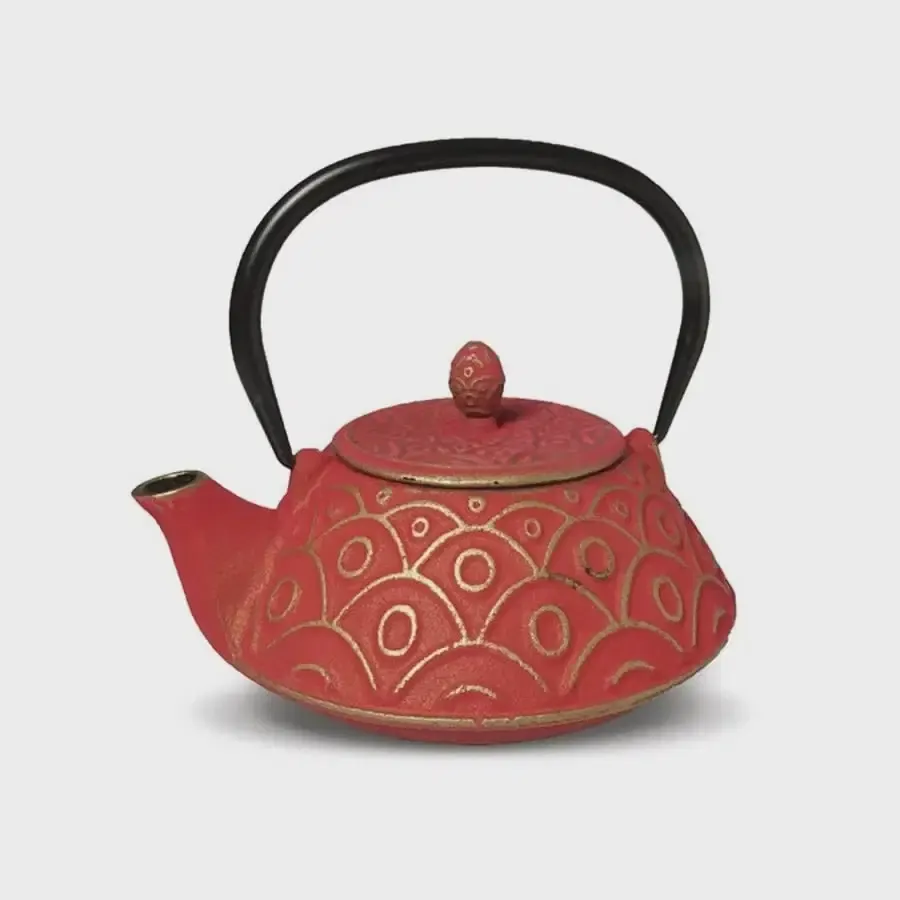 Theepot "Benxi", rood/goud, gietijzer met roestvrijstalen filter - 800ml