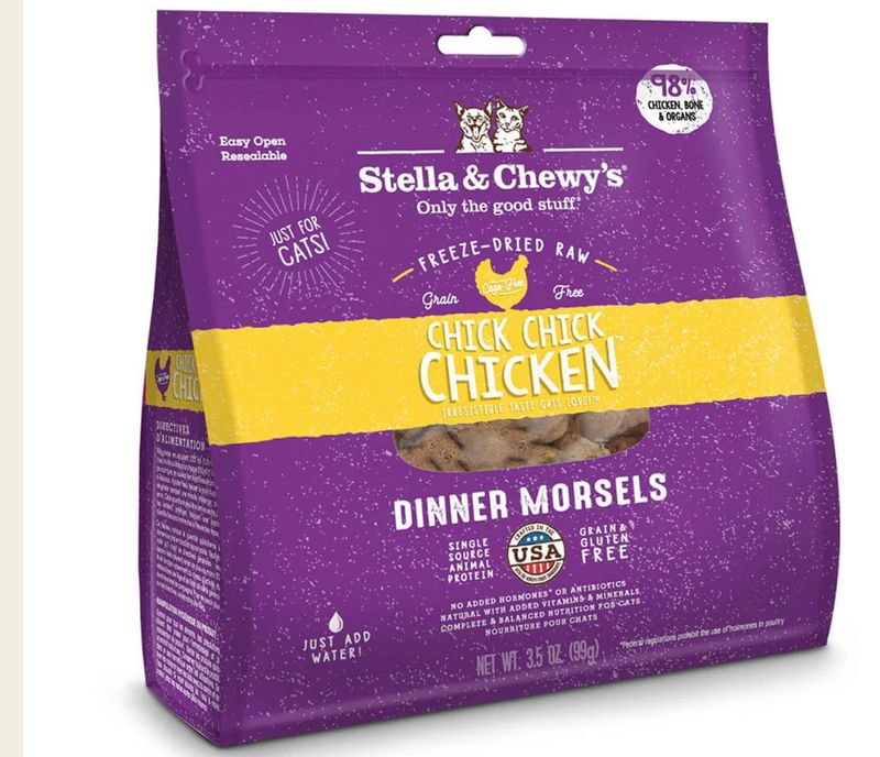 STELLA &amp; CHEWYS CHICK CHICK CHICKEN FREEZE-DRIED RAW DINNER MORSELS CAT FOOD 8 OZ