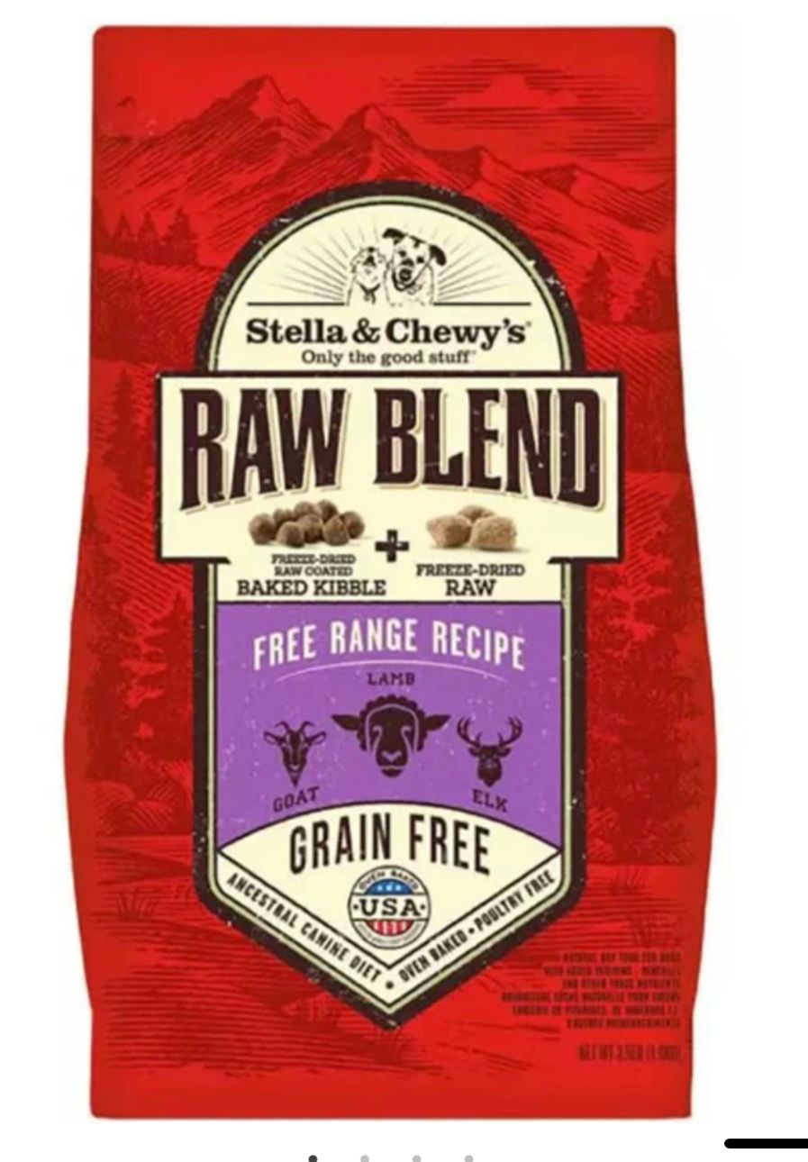 *STELLA &amp; CHEWYS RAW BLEND FREE RANGE RECIPE DOG FOOD 22LBS