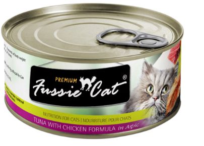 *FUSSIE CAT PREMIUM TUNA &amp; CHICKEN IN ASPIC CAT FOOD 2.82OZ