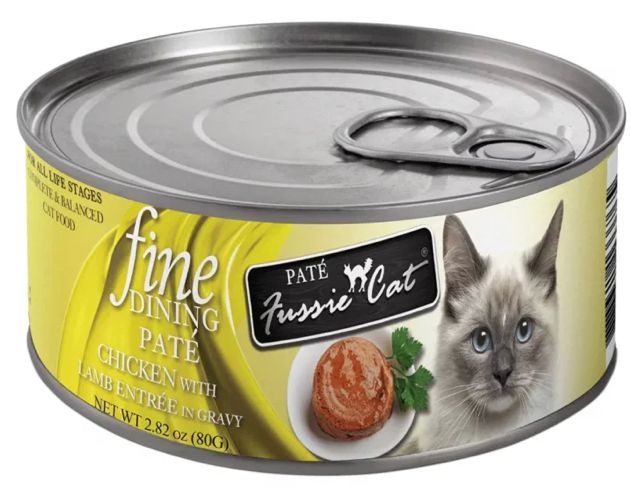FUSSIE CAT FINE DINING PATE CHICKEN &amp; LAMB CAT FOOD 2.82OZ