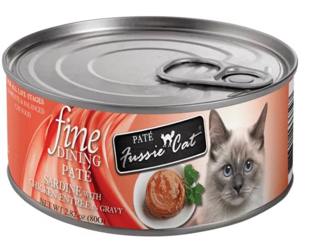 *FUSSIE CAT FINE DINING PATE SARDINE &amp; CHICKEN CAT FOOD 2.82OZ