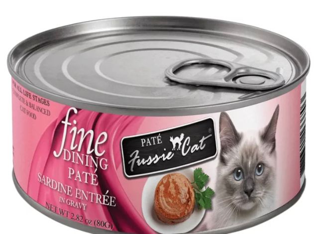 FUSSIE CAT FINE DINING PATE SARDINE CAT FOOD 2.82OZ