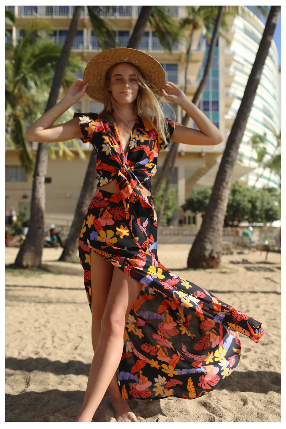 PRINCEVILLE KNOT TOP