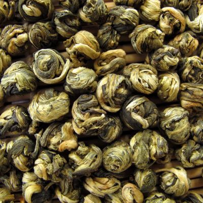 Jasmijnparels van Groene Thee Tai Mu Long Zhu