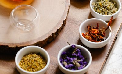 Ontdek de natuurlijke smaaksensaties van thee-infusies