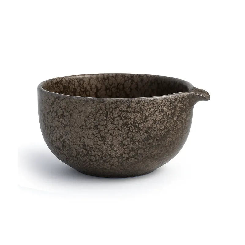 Matcha Bowl with Spout "Shado"