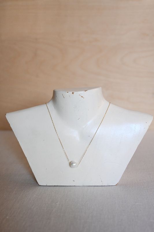 GF Pearl Pendant Necklace
