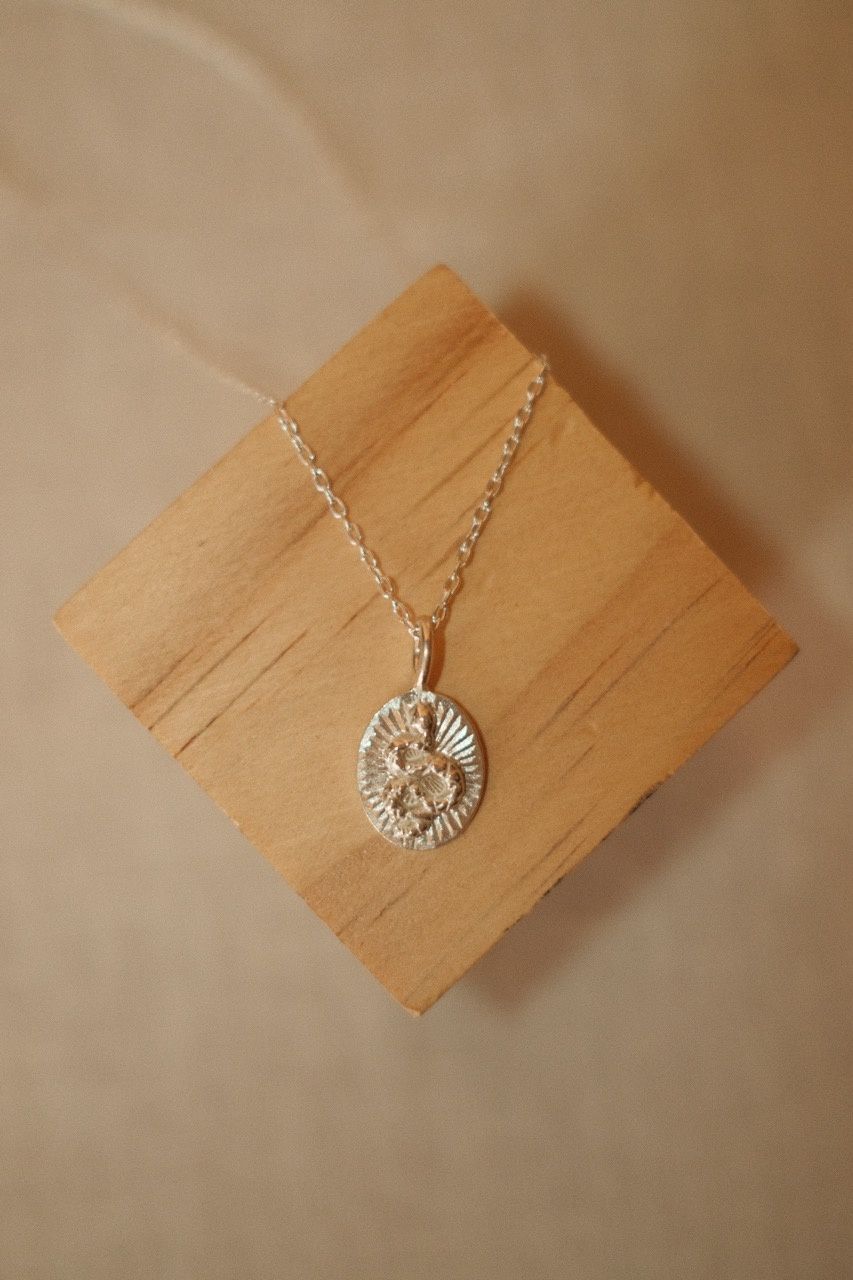 Serpiente Necklace