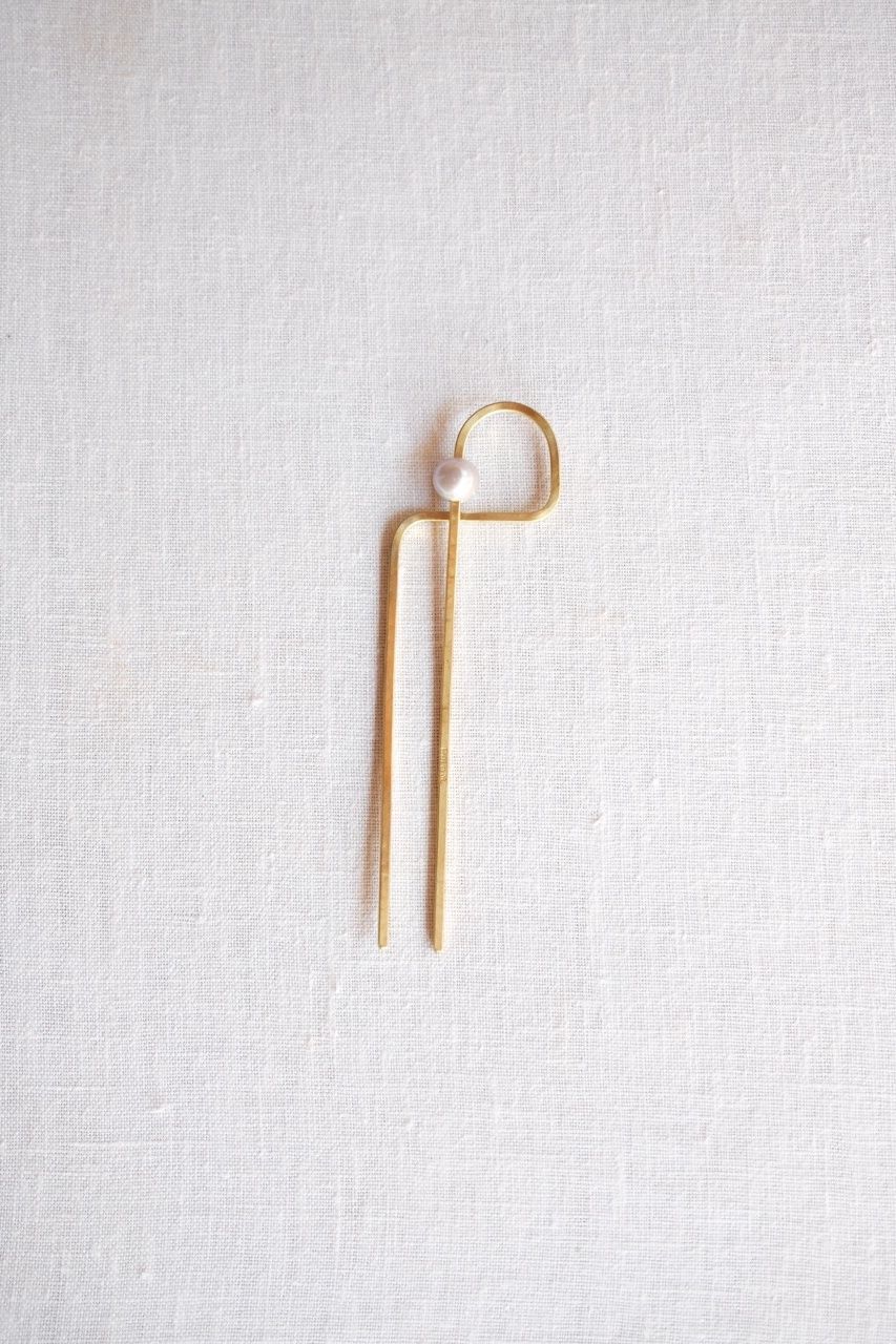 Abstract Hair Fork, Style: Cream Pearl