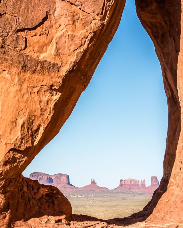 "Teardrop Arch" Canvas