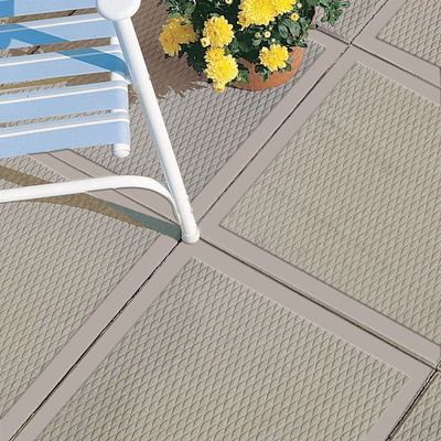 18&quot; x 18&quot; Diamond Plate Stepping Stone