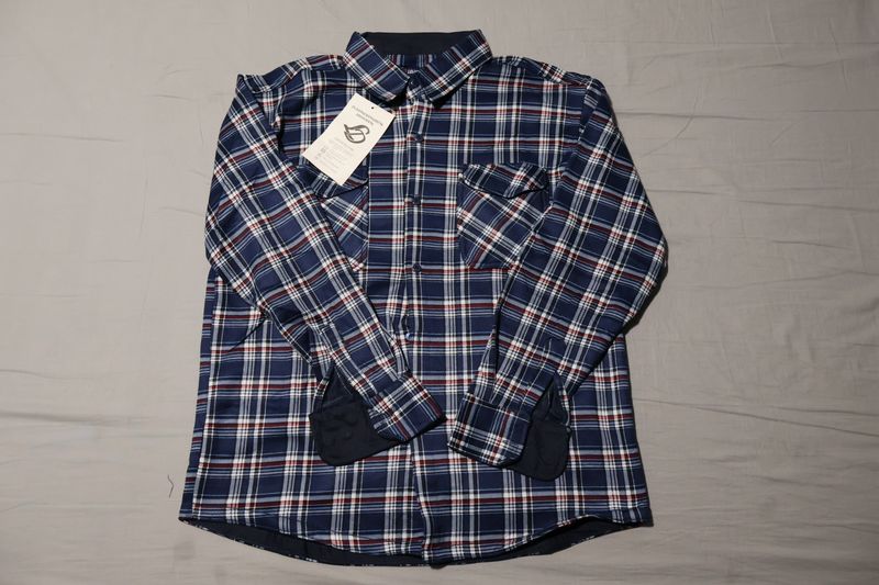 Chemise manche longue (Taille M)