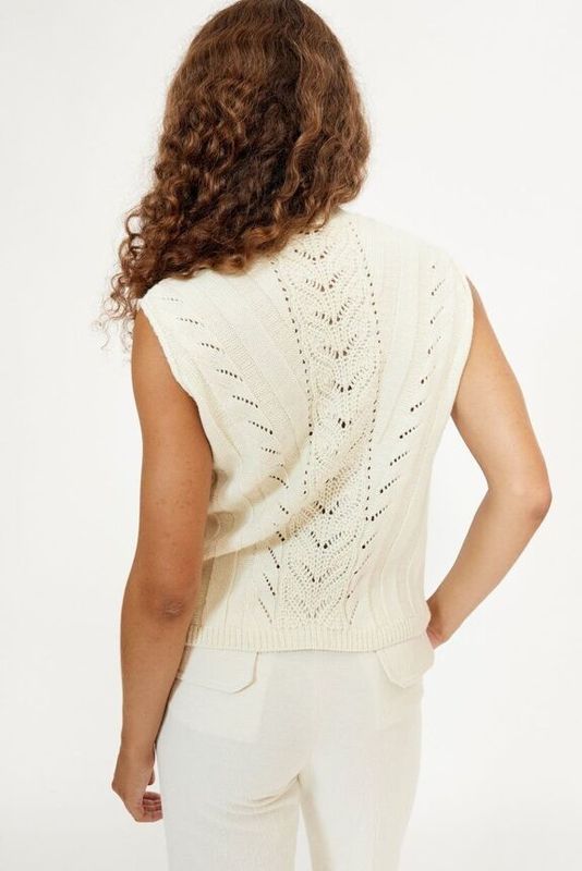 Pull  Ecru sans manches col montant