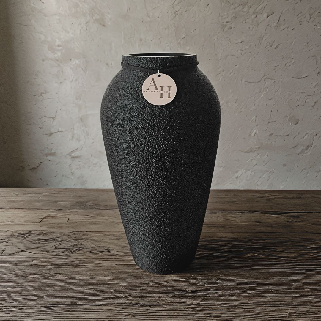 Vase LIORA, Size: 20 cm, Color: Deep Black
