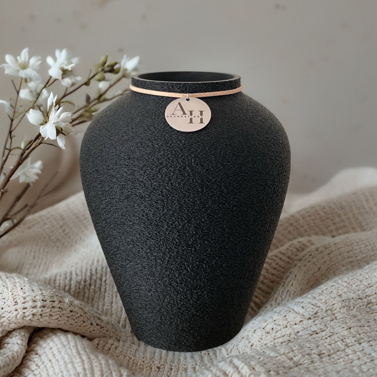 Vase SERINA, Size: 16 cm, Color: Deep Black