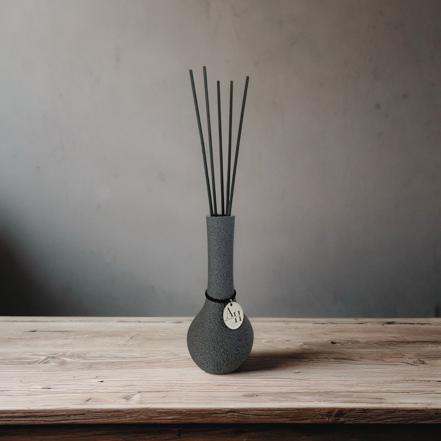 Modern Diffuser – STILLA, Color: Dunkelgrau, Size: 16 cm