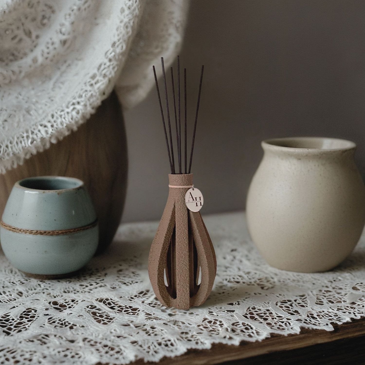 Modern Diffuser – VITA, Size: 12 cm, Color: Brown