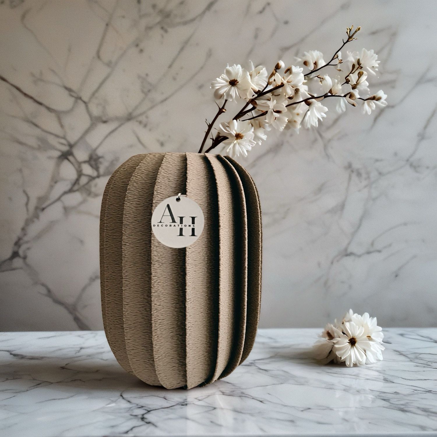 Vase LAMIA, Size: 16 cm, Color: Brown