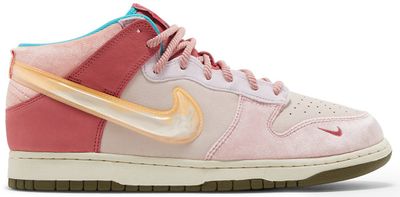Social Status x Dunk Mid &#39;Strawberry Milk&#39;