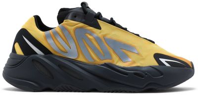 Yeezy Boost 700 MNVN &#39;Honey Flux&#39;
