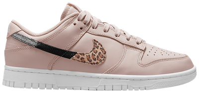 Wmns Dunk Low SE &#39;Primal Pink&#39;