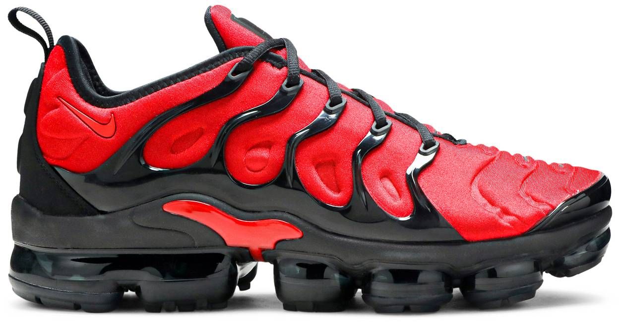 Air VaporMax Plus &#39;University Red&#39;