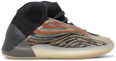 Yeezy Quantum &#39;Flash Orange&#39;