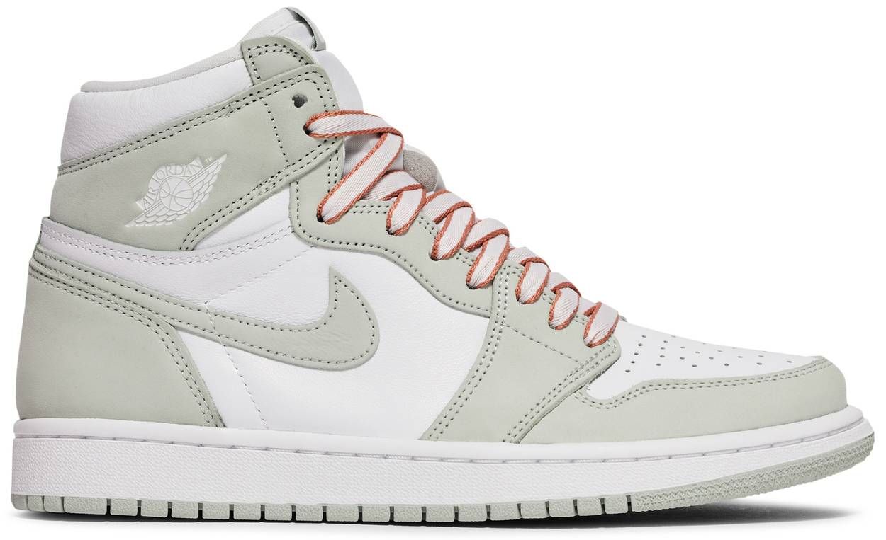 Wmns Air Jordan 1 Retro High OG &#39;Seafoam&#39;