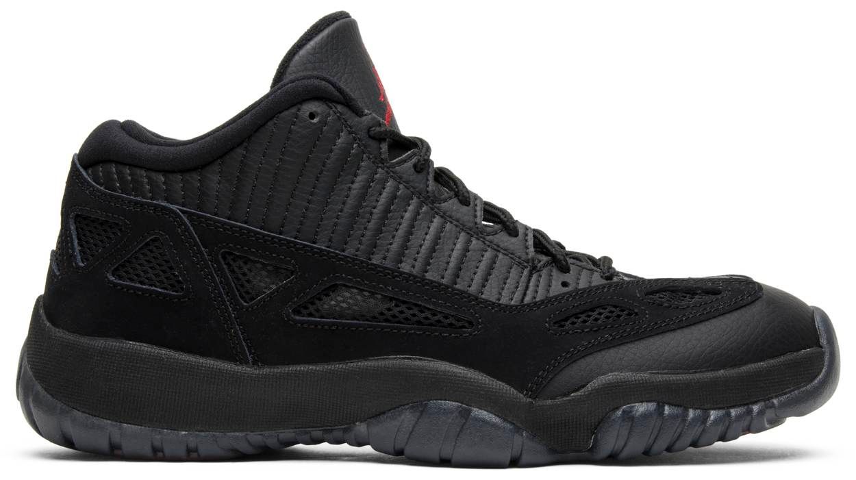 Air Jordan 11 IE Low &#39;Referee&#39;