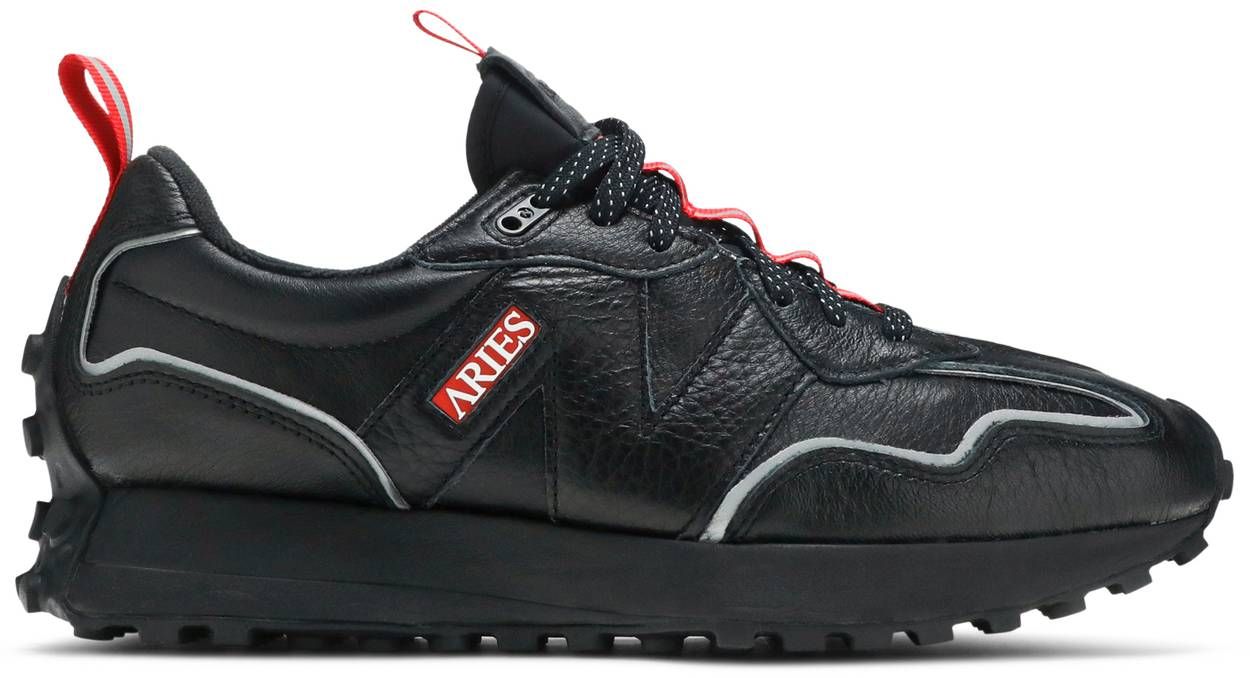 New Balance Aries x 327 &#39;INVINCIBLE II - Black&#39;