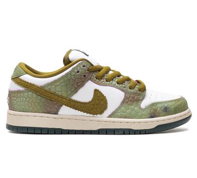 Nike SB Dunk Low &quot;Alexis Sablone - Chameleon&quot;