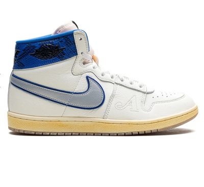 Jordan Air Ship &quot;Awake NY - Game Royal&quot;