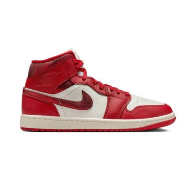 Air Jordan 1 Mid WMNS &quot;Red Cracked Leather&quot;