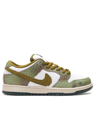 Nike SB Dunk Low &quot;Alexis Sablone - Chameleon&quot;