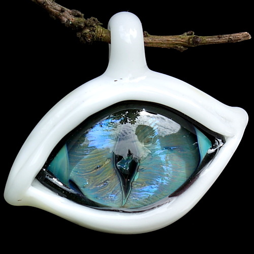 Albino Cat Eye