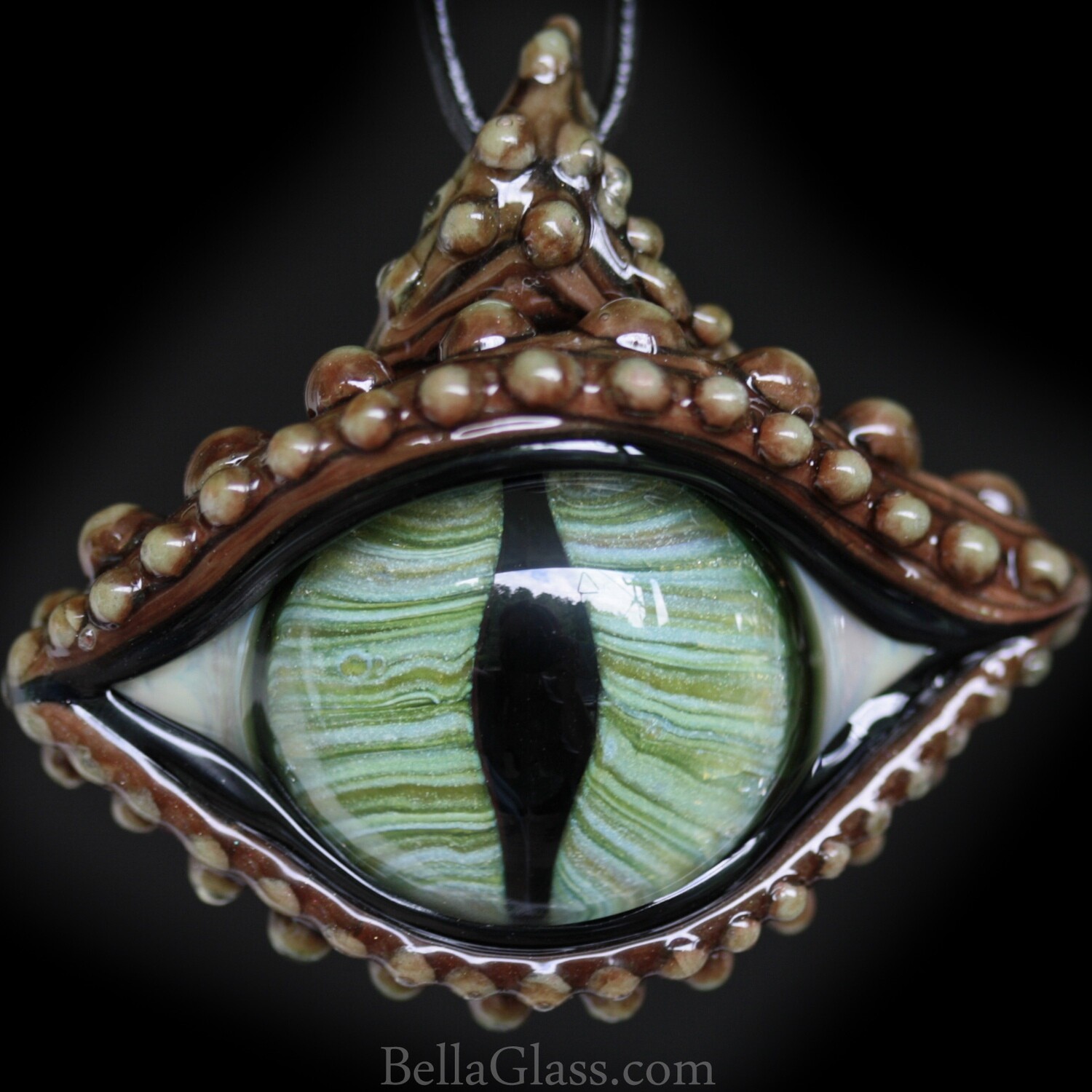 Mossy Green Cat Dragon Eye