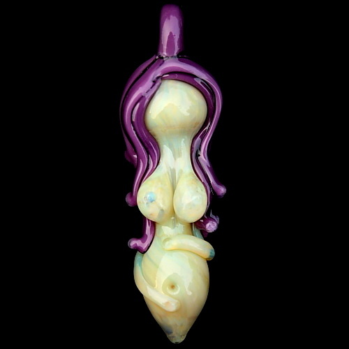 Purple Pale Mama