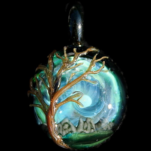Northern Lights Surface Tree