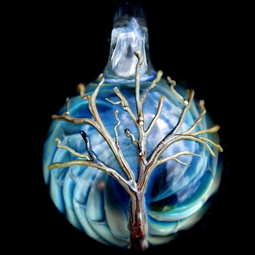 Metallic Swirl Tree
