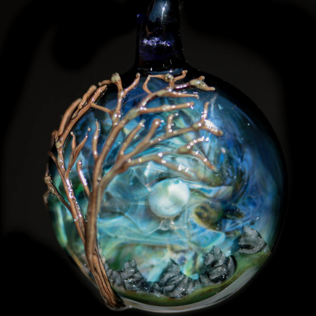 Crazy Sky Surface Tree