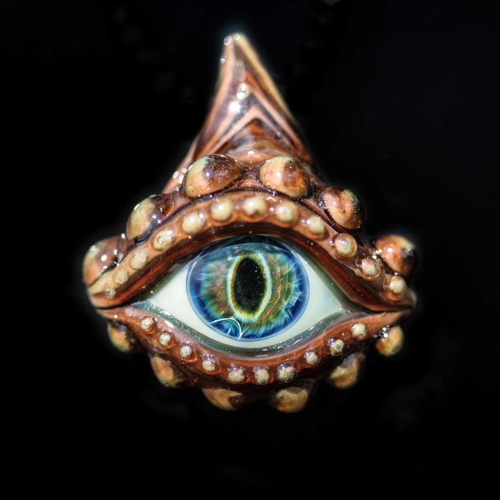 Small Dragon Eye