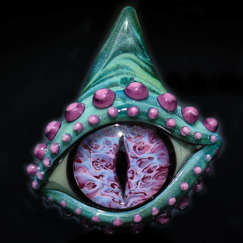Iris Rose Dragon Eye