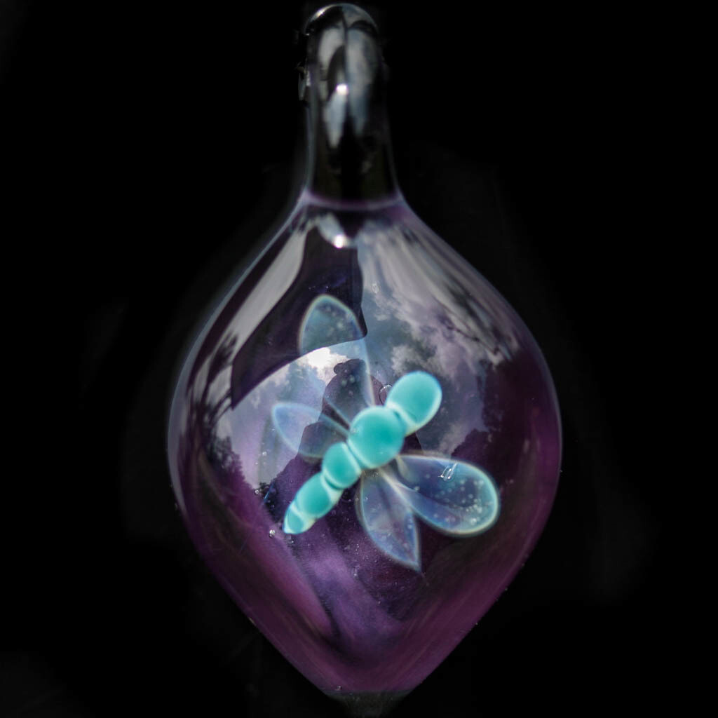Dragonfly over Deep Purple