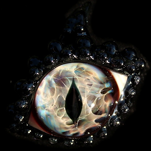 Smokey Garnet Dragon Eye!