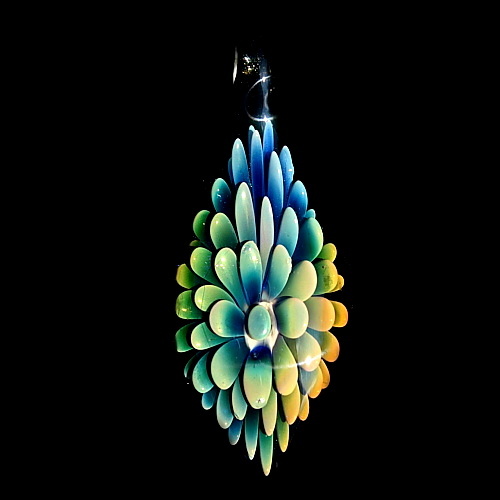 Elongated Multicolor Metallic