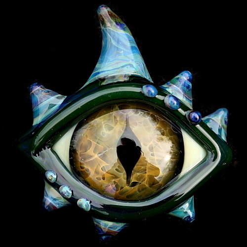Golden Smoke Horned Dragon Eye!